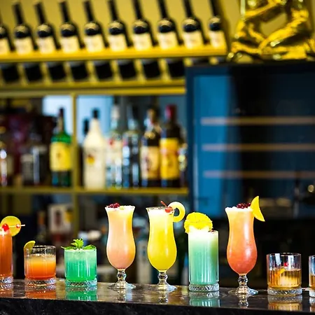 머큐어 센터 호텔 4*