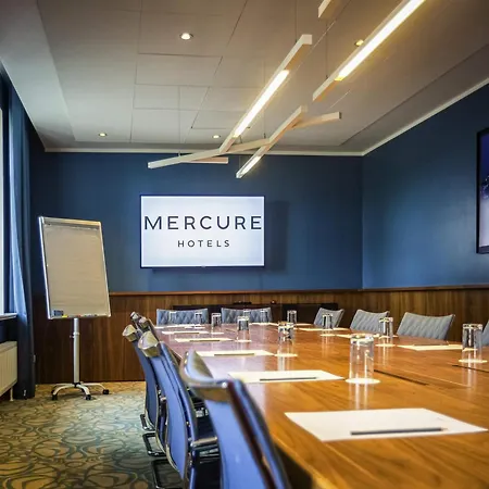 머큐어 센터 4* 리가