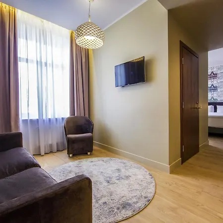 머큐어 센터 호텔 4*