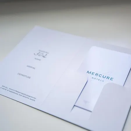 Mercure Centre Hotel 4*