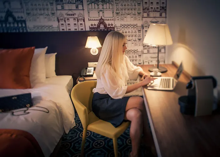 Mercure Centre Hotell 4*